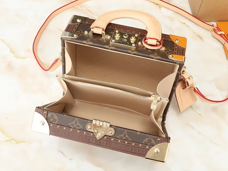 All Categories Official Website "Brand Women's Bags" Women's Bags 💙 LV 2024 Official Website New LV Crossbody Bags