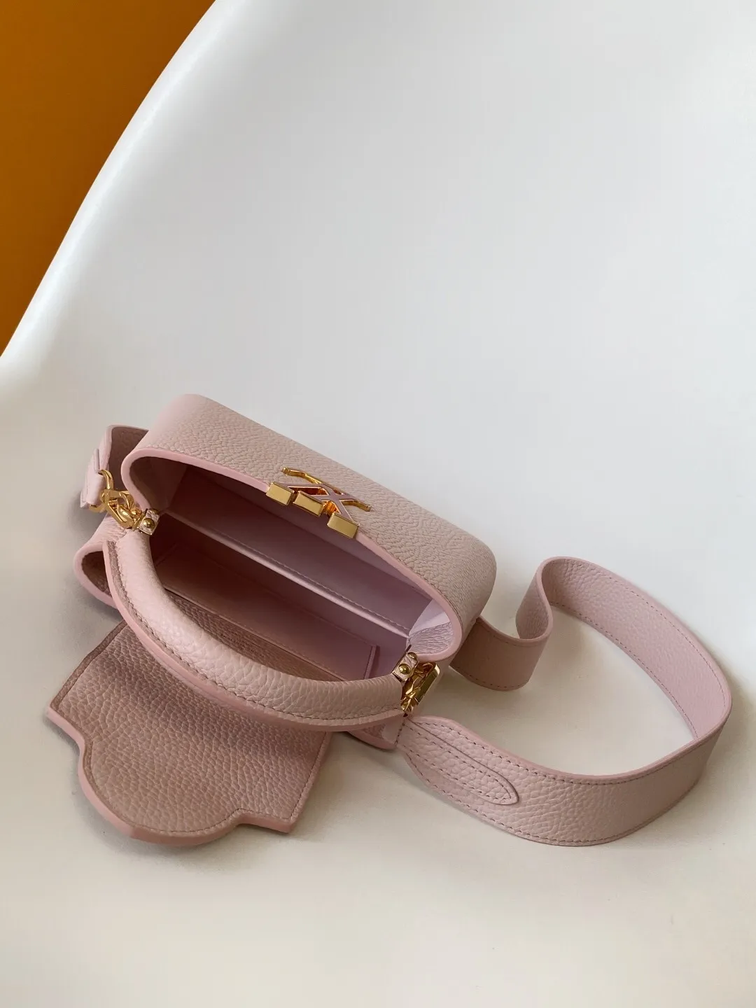 All Categories Official Website "Brand Women's Bags" Women's Bags 💙 LV 2025 New LV Crossbody Bag