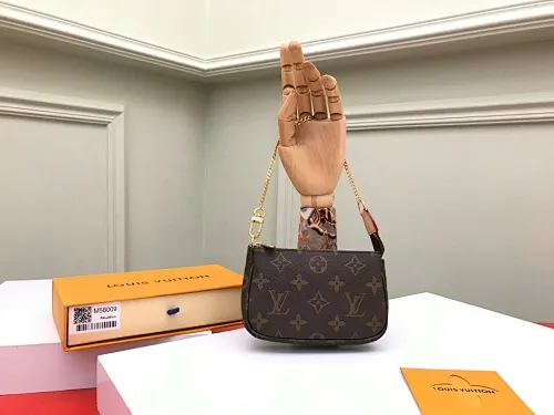 All Categories Official Website "Brand Women's Bags" Women's Bags 💙 LV 2024 New LV Crossbody Bag
