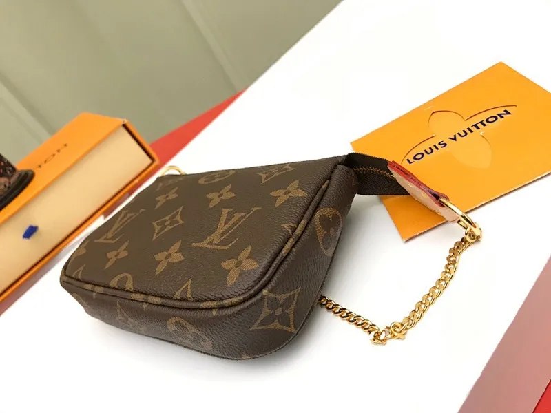 All Categories Official Website "Brand Women's Bags" Women's Bags 💙 LV 2024 New LV Crossbody Bag