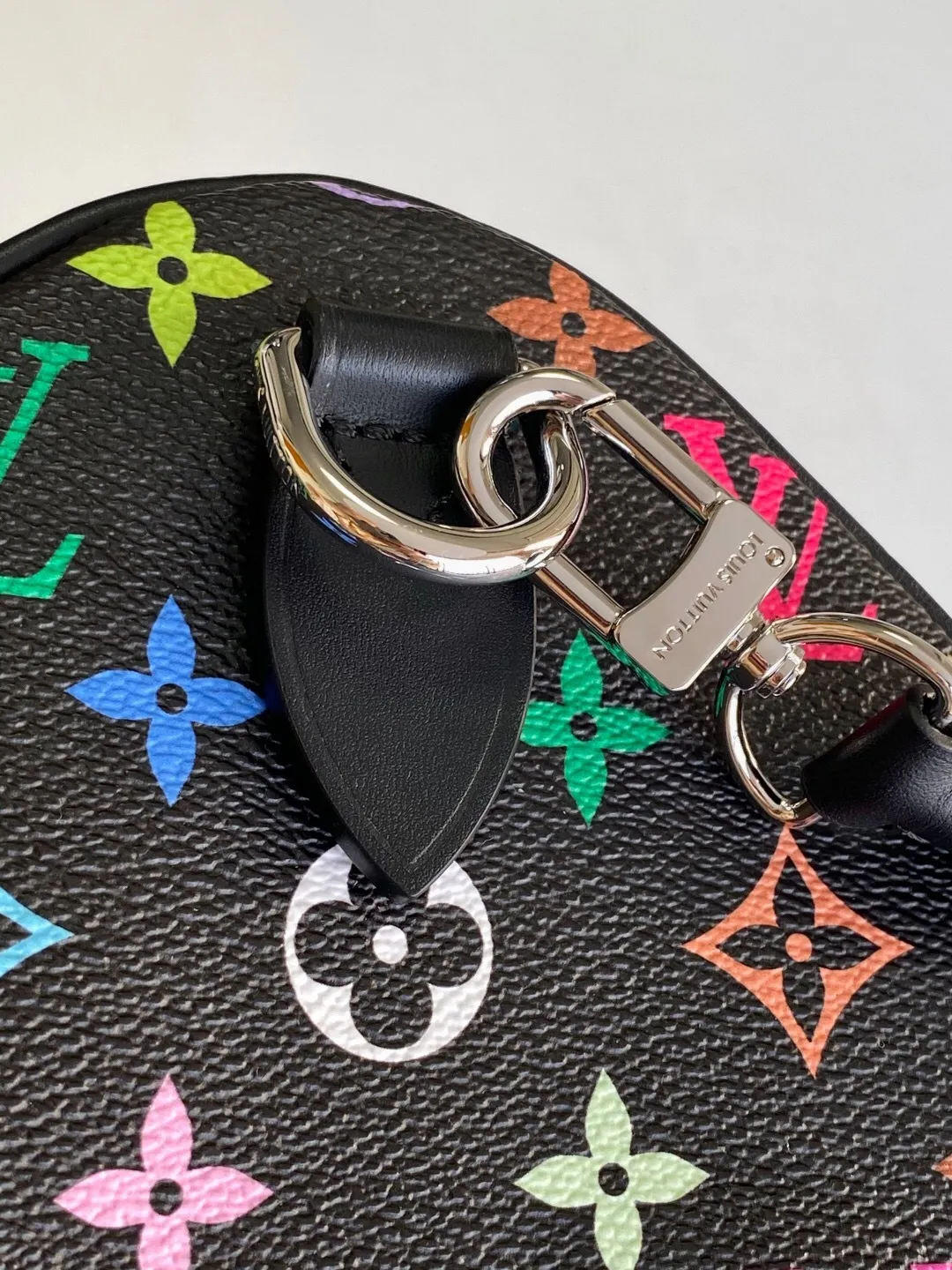 All Categories Official Website "Brand Women's Bags" Women's Bags 💙 LV 2025 New LV Crossbody Bag