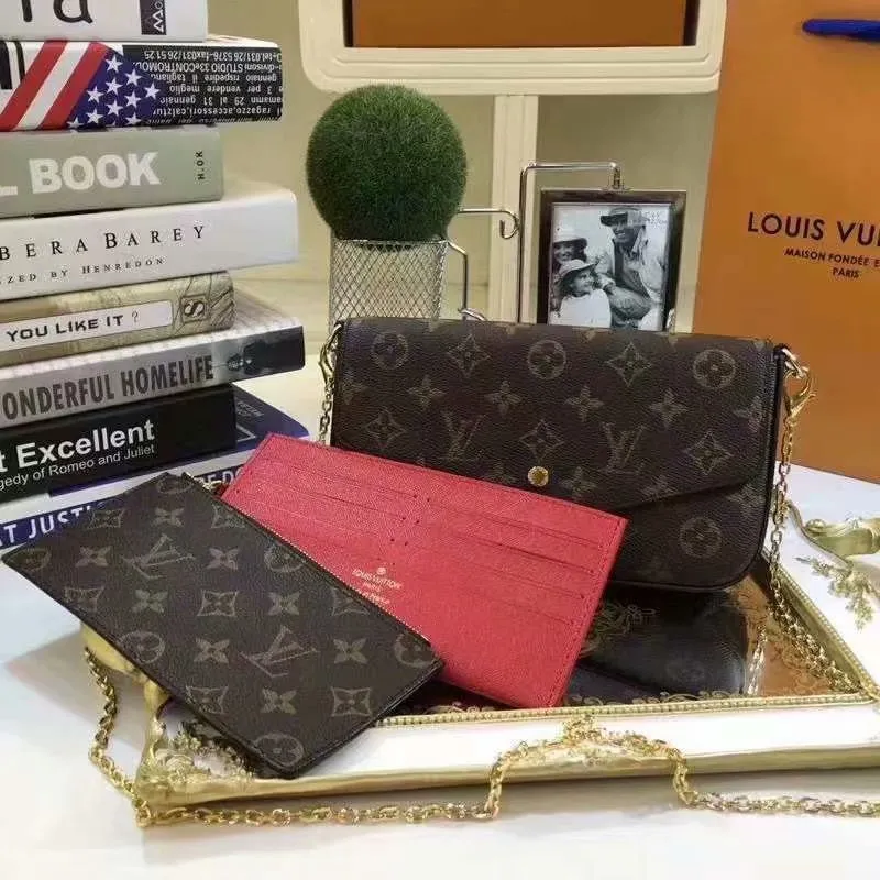 All categories Official website "Brand Women's Bags" Women's Bags 💙 LV 2022 official new LV three-piece handbag wholesale 5800800 High quality Size: 21-11-2CM