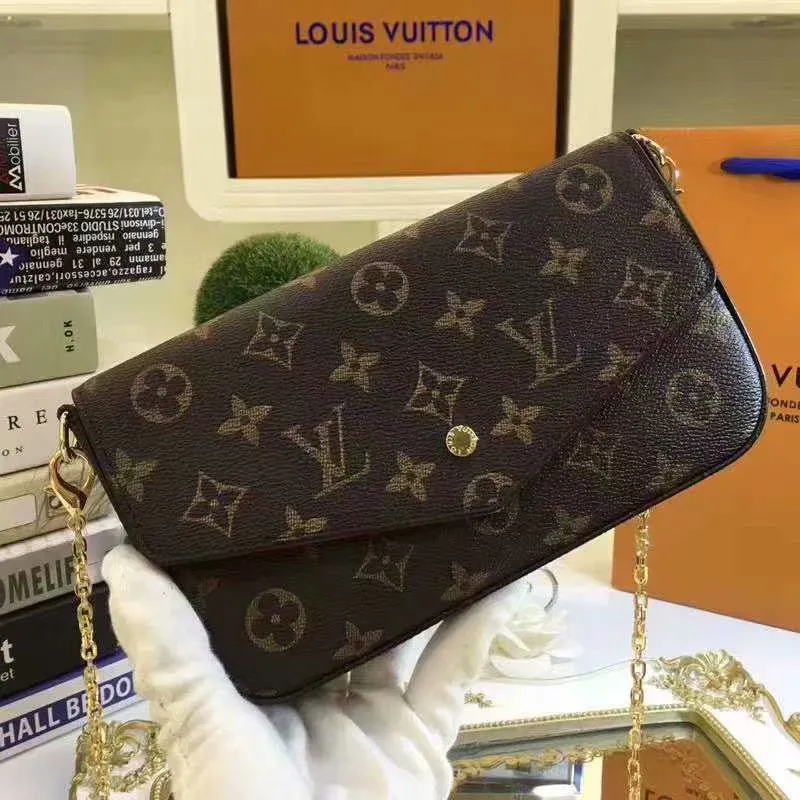 All categories Official website "Brand Women's Bags" Women's Bags 💙 LV 2022 official new LV three-piece handbag wholesale 5800800 High quality Size: 21-11-2CM