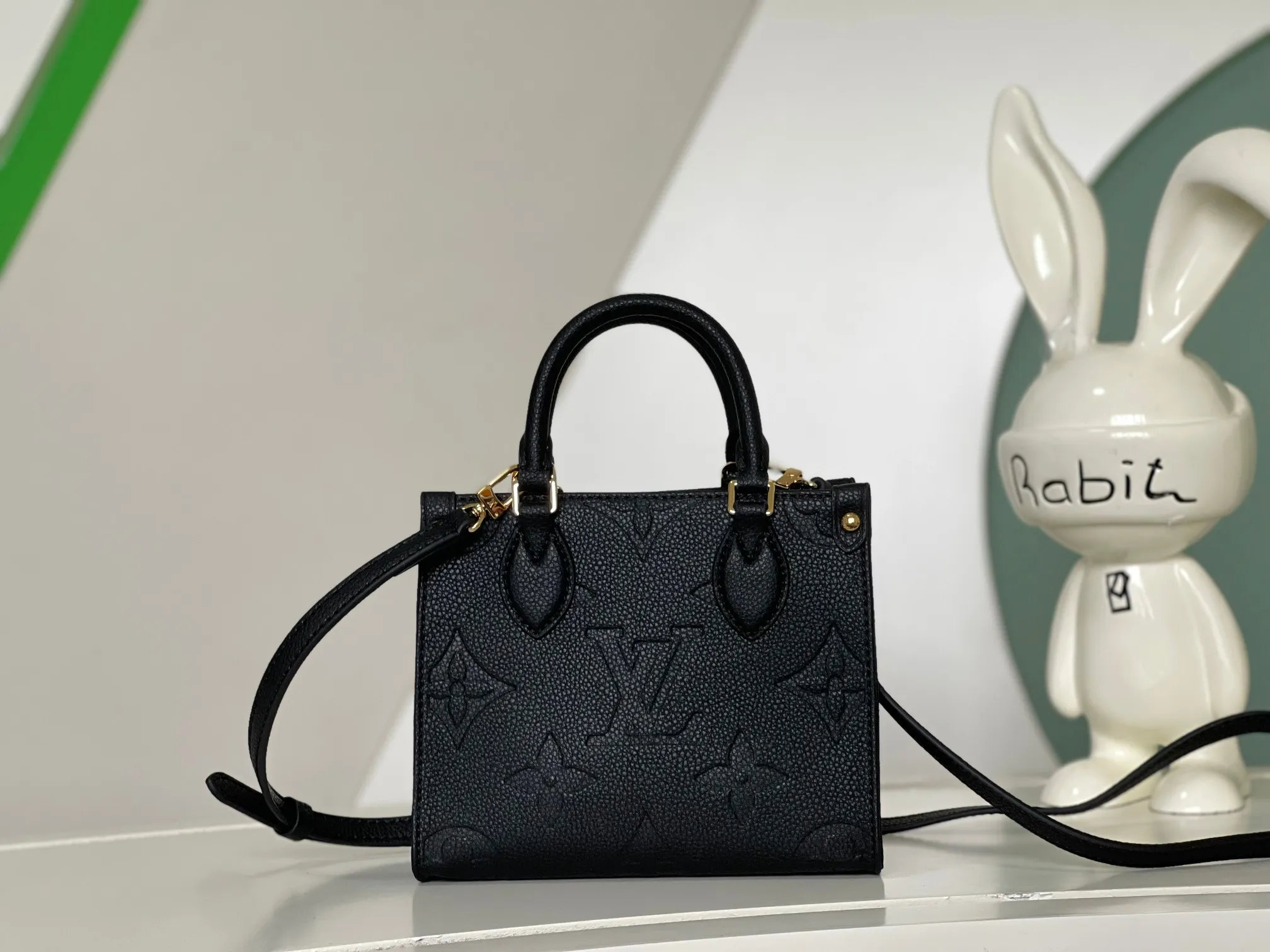 All Categories Official Website "Brand Women's Bags" Women's Bags 💙 LV 2026 New LV Crossbody Bag