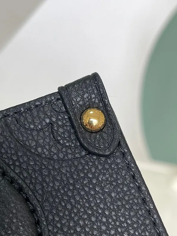 All Categories Official Website "Brand Women's Bags" Women's Bags 💙 LV 2026 New LV Crossbody Bag