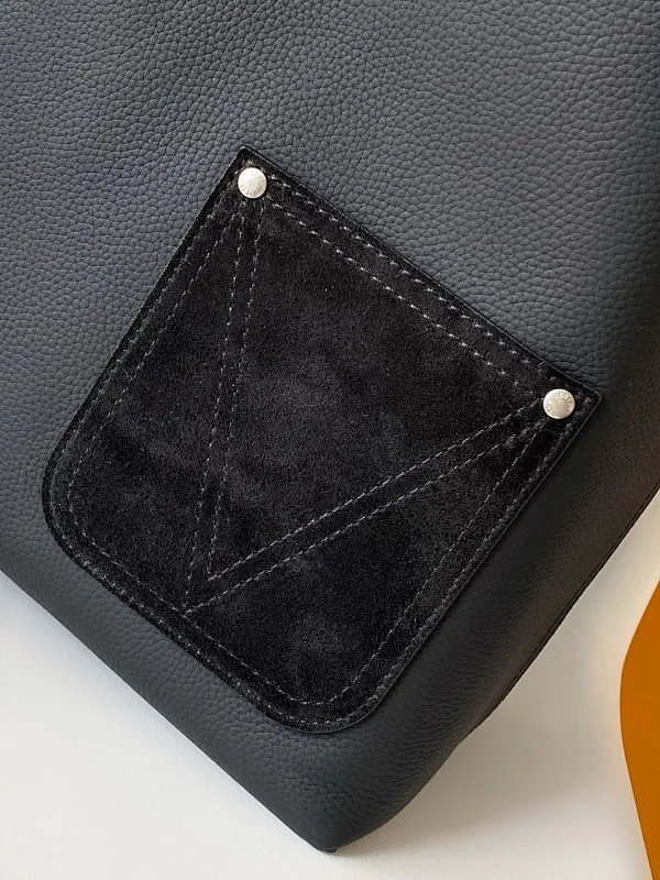 All Categories Official Website "Brand Women's Bags" Women's Bags 💙 LV 2026 New LV Crossbody Bag