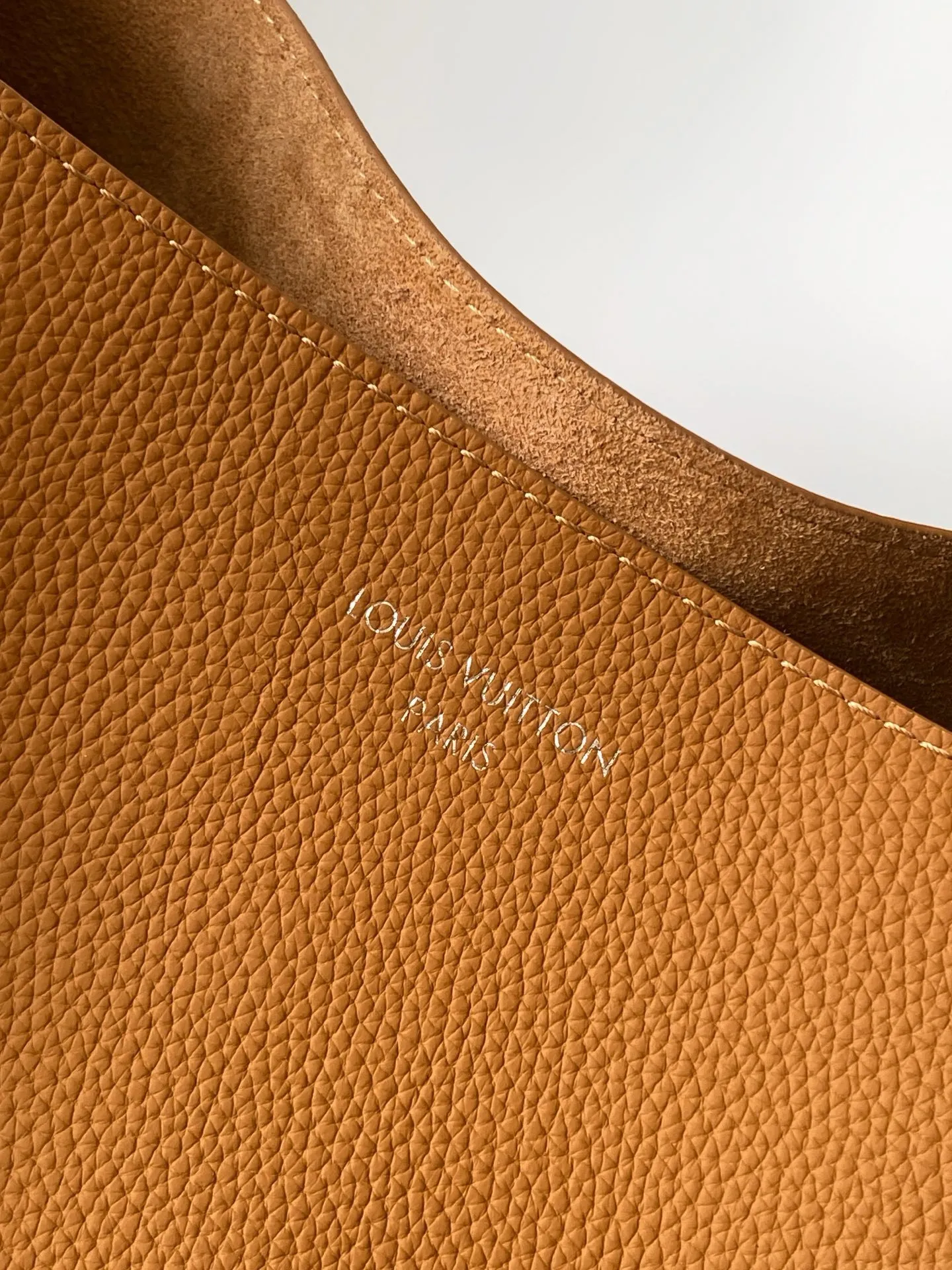 All Categories Official Website "Brand Women's Bags" Women's Bags 💙 LV 2026 New LV Crossbody Bag