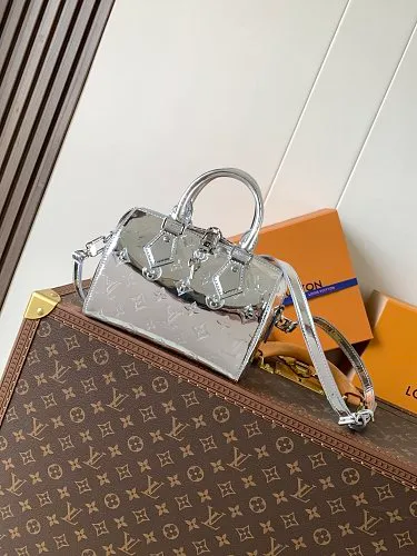 All Categories Official Website "Brand Women's Bags" Women's Bags 💙 LV 2026 New LV Crossbody Bag