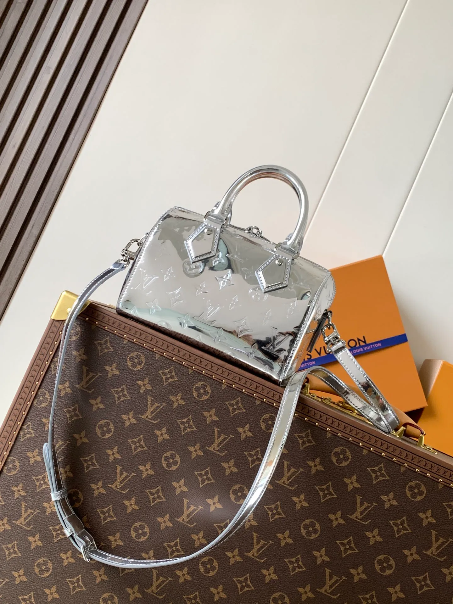 All Categories Official Website "Brand Women's Bags" Women's Bags 💙 LV 2026 New LV Crossbody Bag