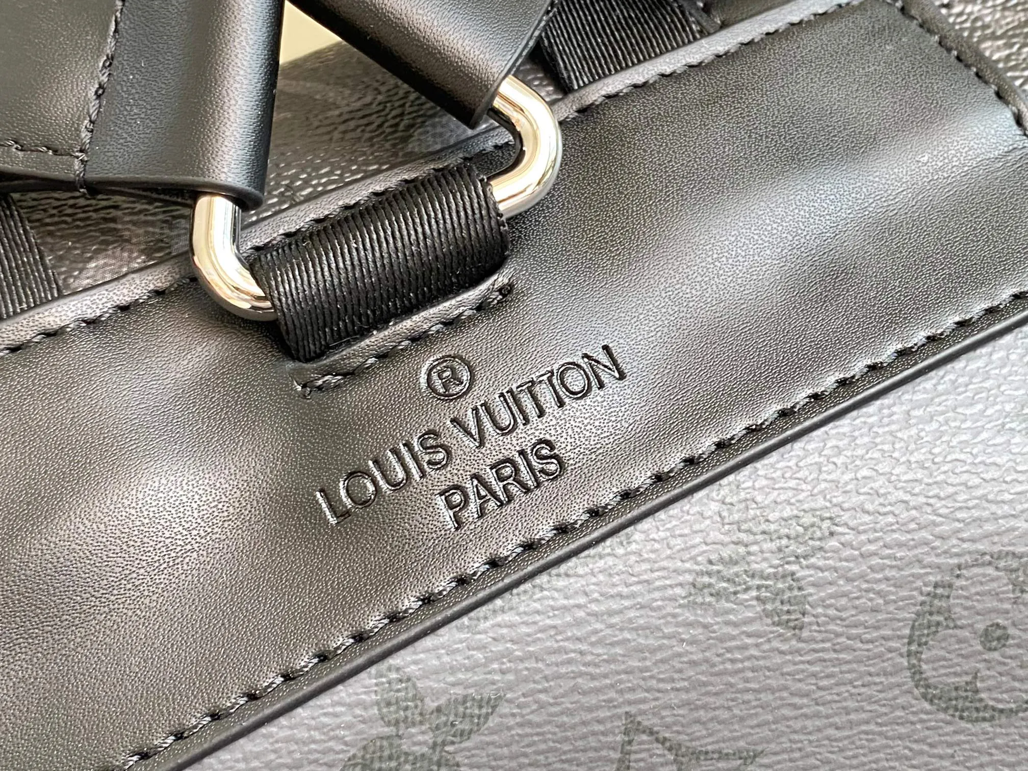 All Categories 💚 Authentic Grade Bags 💚 LV 2026 New LV Backpack Luxury Replica Large Capacity
