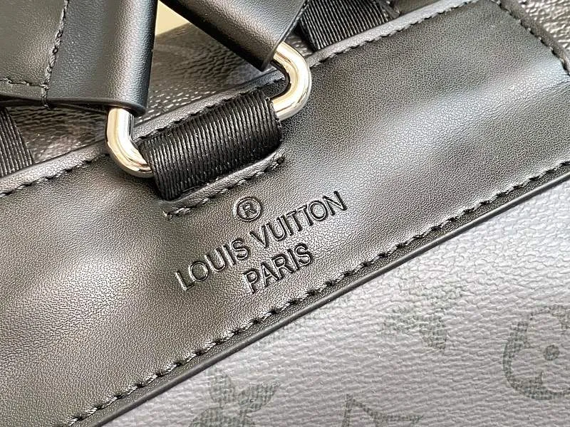 All Categories 💚 Authentic Grade Bags 💚 LV 2026 New LV Backpack Luxury Replica Large Capacity