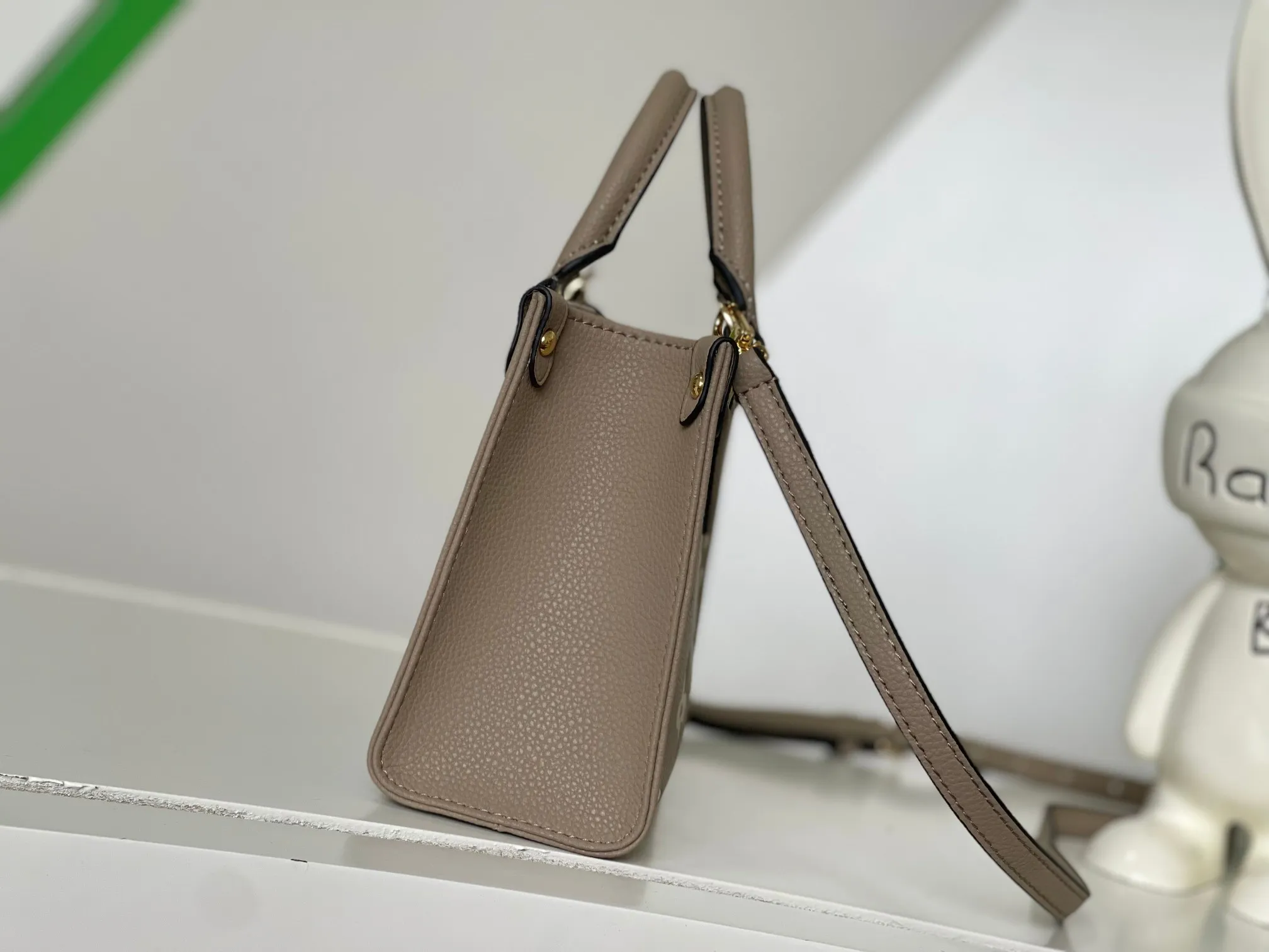 All Categories Official Website "Brand Women's Bags" Women's Bags 💙 LV 2026 New LV Crossbody Bag