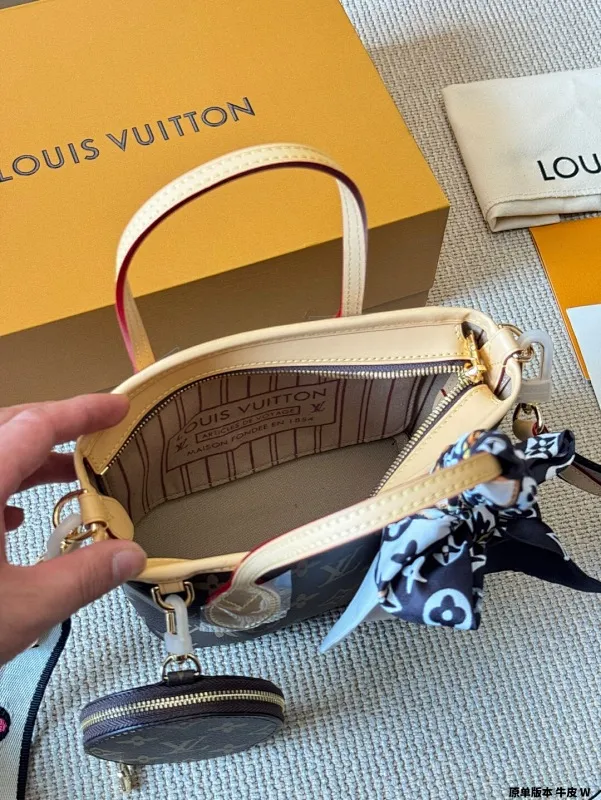 All Categories Official Website "Brand Women's Bags" Women's Bags 💙 LV 2025 New LV Crossbody Bag