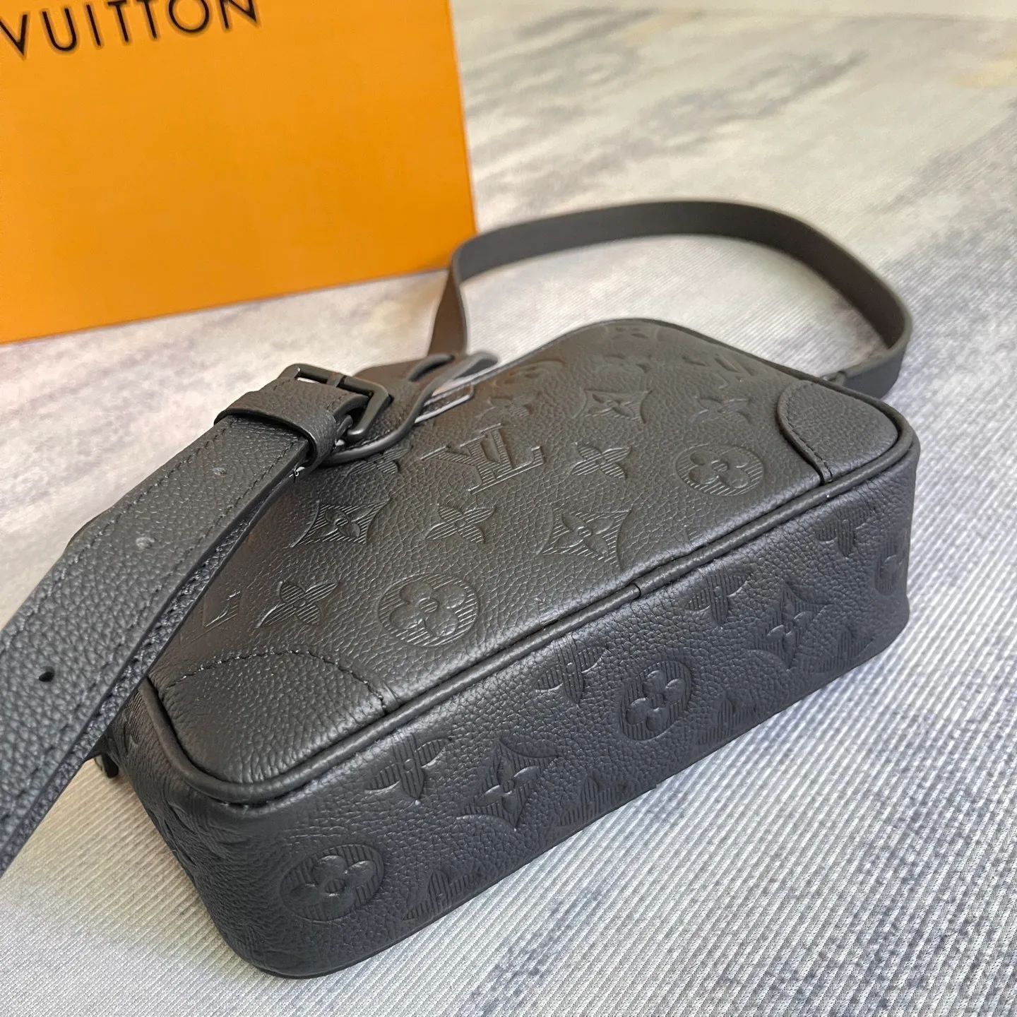 All Categories Official Website "Brand Women's Bags" Women's Bags 💙 LV 2026 New LV Crossbody Bag