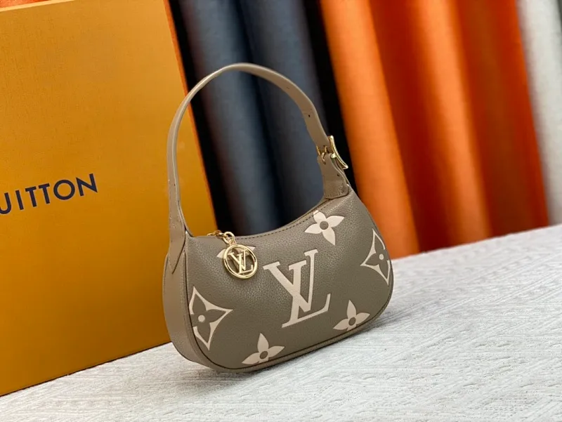 All Categories Official Website "Brand Women's Bags" Women's Bags 💙 LV 2023 New LV Underarm Bag
