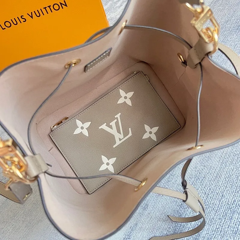 All Categories Official Website "Brand Women's Bags" Women's Bags 💙 LV 2025 New LV Crossbody Bag