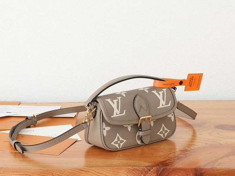 All Categories Official Website "Brand Women's Bags" Women's Bags 💙 LV LV 2026 New Crossbody Shoulder Bag