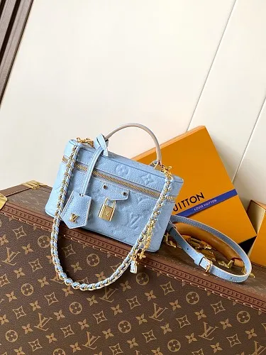 All Categories Official Website "Brand Women's Bags" Women's Bags 💙 LV 2026 New LV Crossbody Bag