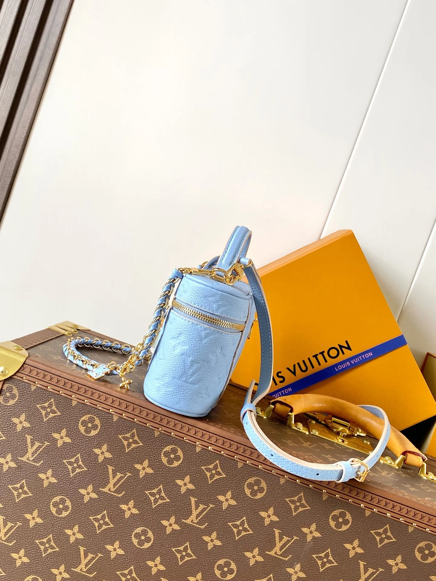 All Categories Official Website "Brand Women's Bags" Women's Bags 💙 LV 2026 New LV Crossbody Bag
