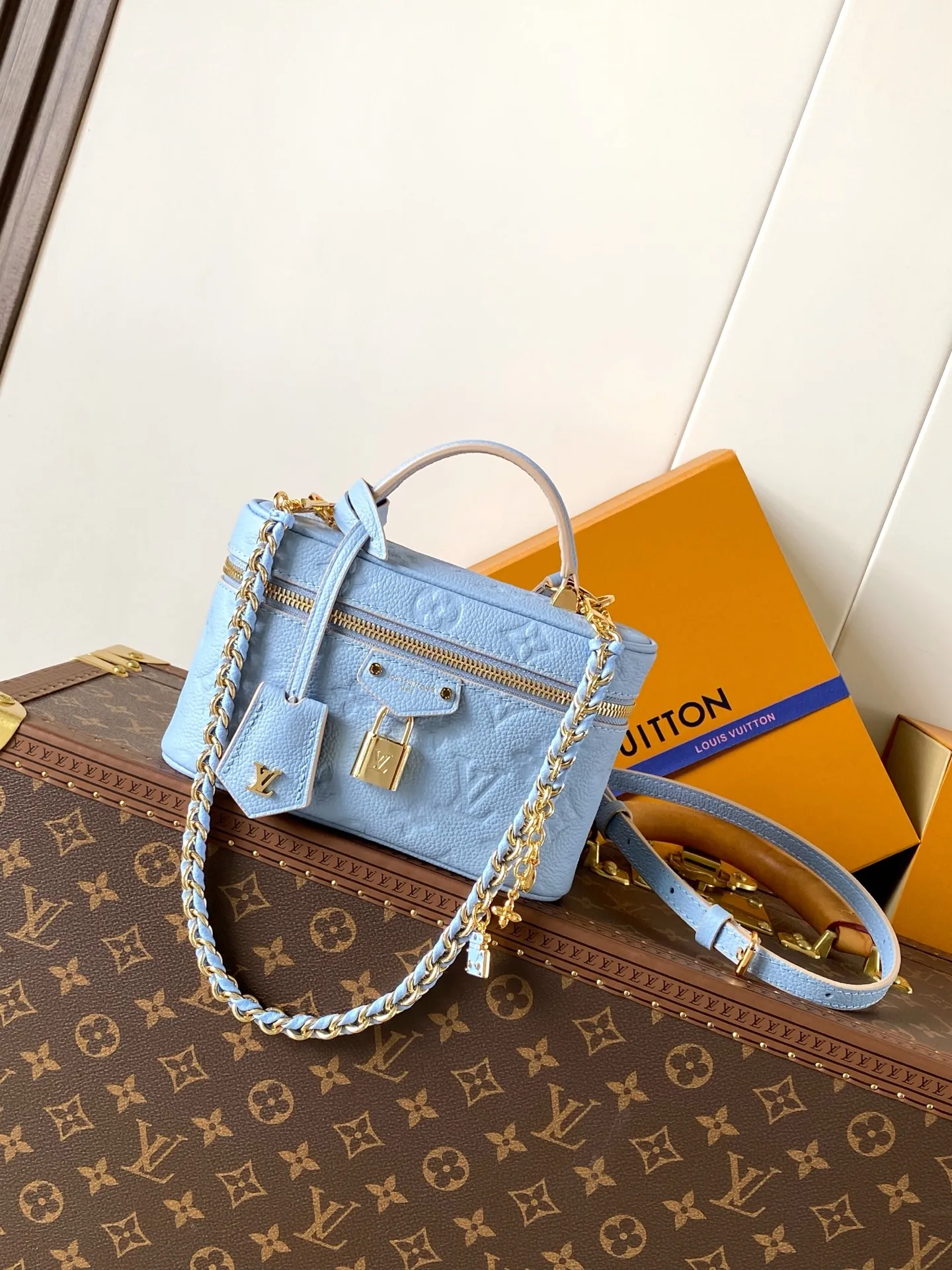 All Categories Official Website "Brand Women's Bags" Women's Bags 💙 LV 2026 New LV Crossbody Bag