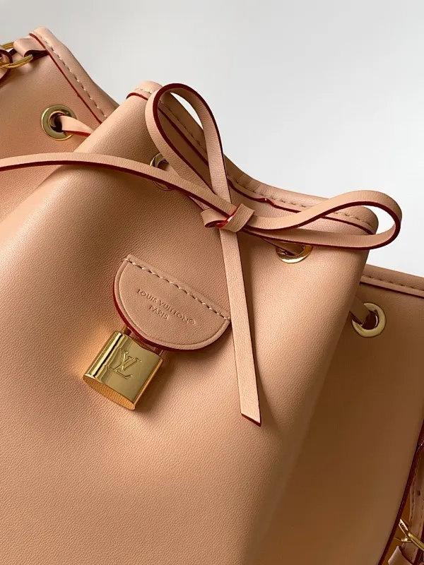 All Categories Official Website "Brand Women's Bags" Women's Bags 💙 LV 2026 New LV Crossbody Bag