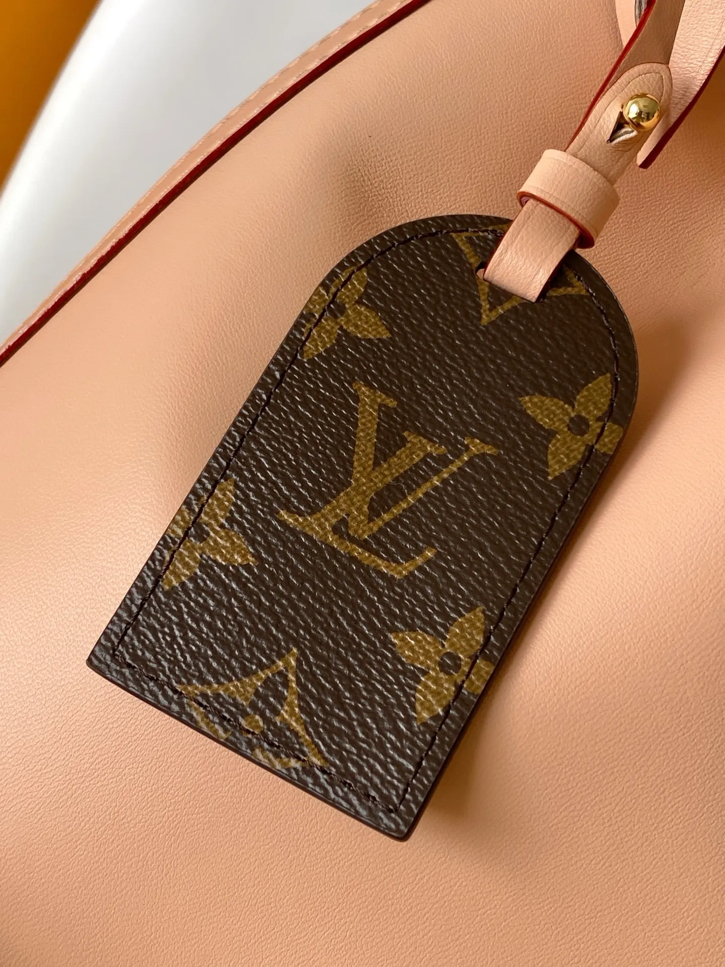 All Categories Official Website "Brand Women's Bags" Women's Bags 💙 LV 2026 New LV Crossbody Bag