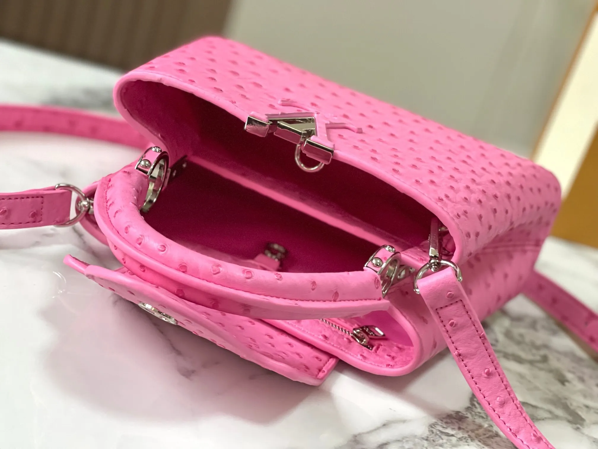 All Categories Official Website "Brand Women's Bags" Women's Bags 💙 LV 2024 Official Website New LV Crossbody Bags