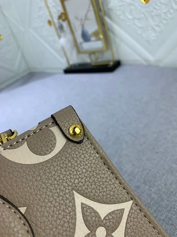 All Categories Official Website "Brand Women's Bags" Women's Bags 💙 LV 2024 New LV Crossbody Bag