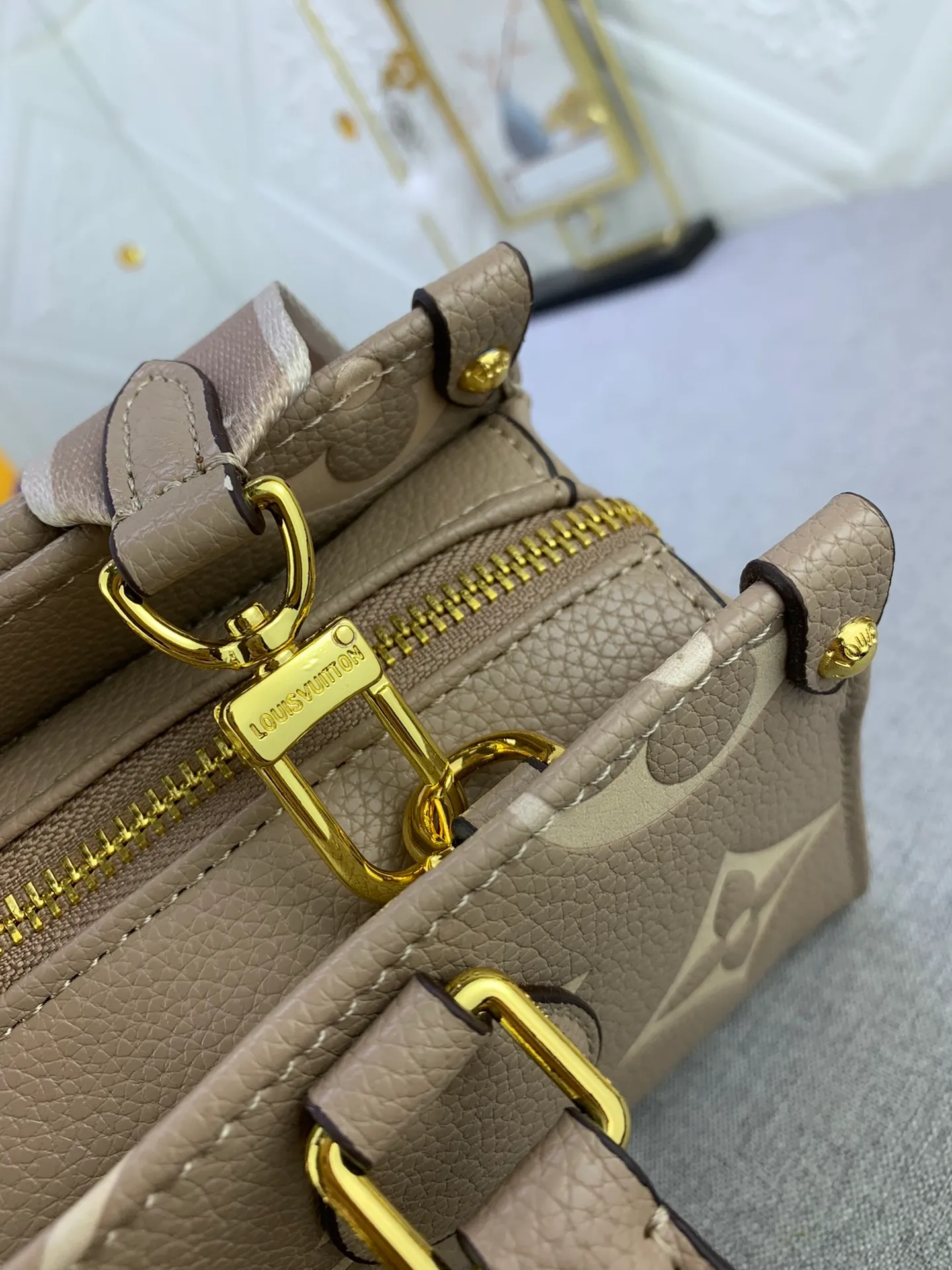 All Categories Official Website "Brand Women's Bags" Women's Bags 💙 LV 2024 New LV Crossbody Bag