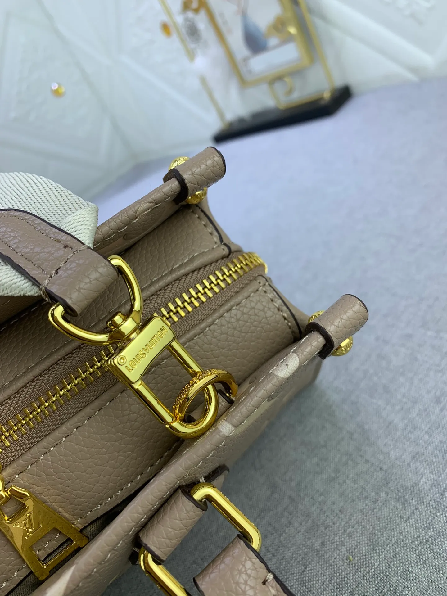 All Categories Official Website "Brand Women's Bags" Women's Bags 💙 LV 2024 New LV Crossbody Bag