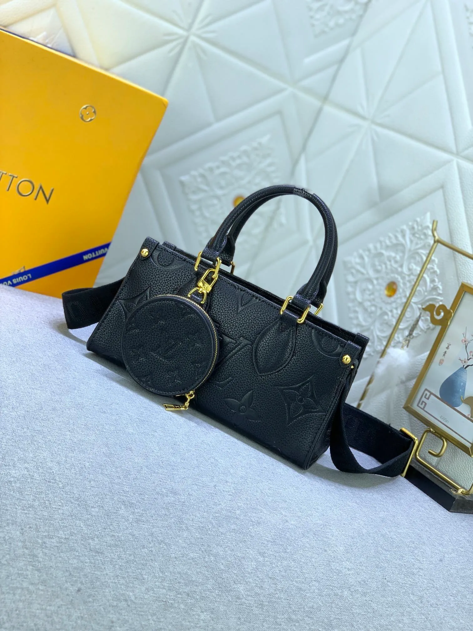 All Categories Official Website "Brand Women's Bags" Women's Bags 💙 LV 2024 New LV Crossbody Bag