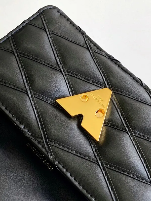All Categories Official Website "Brand Women's Bags" Women's Bags 💙 LV 2025 New LV Crossbody Bag