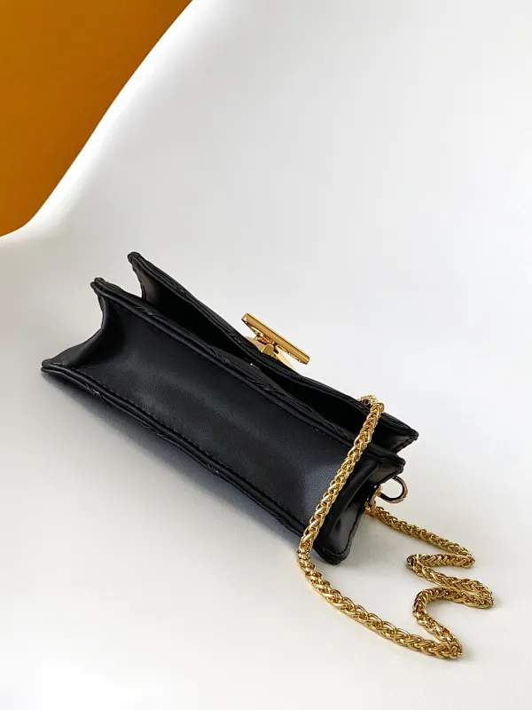 All Categories Official Website "Brand Women's Bags" Women's Bags 💙 LV 2025 New LV Crossbody Bag