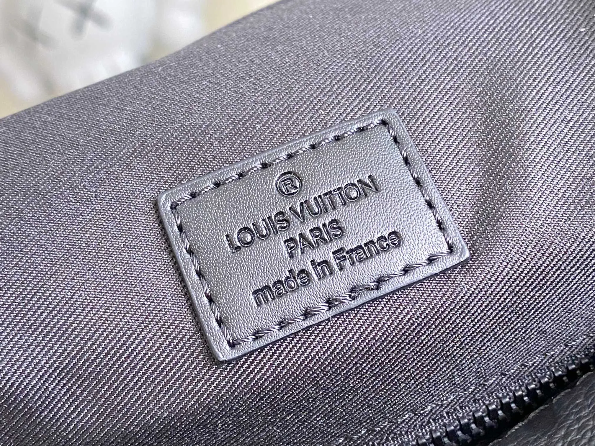 All categories 💚 Authentic bags 💚 LV LV classic backpack