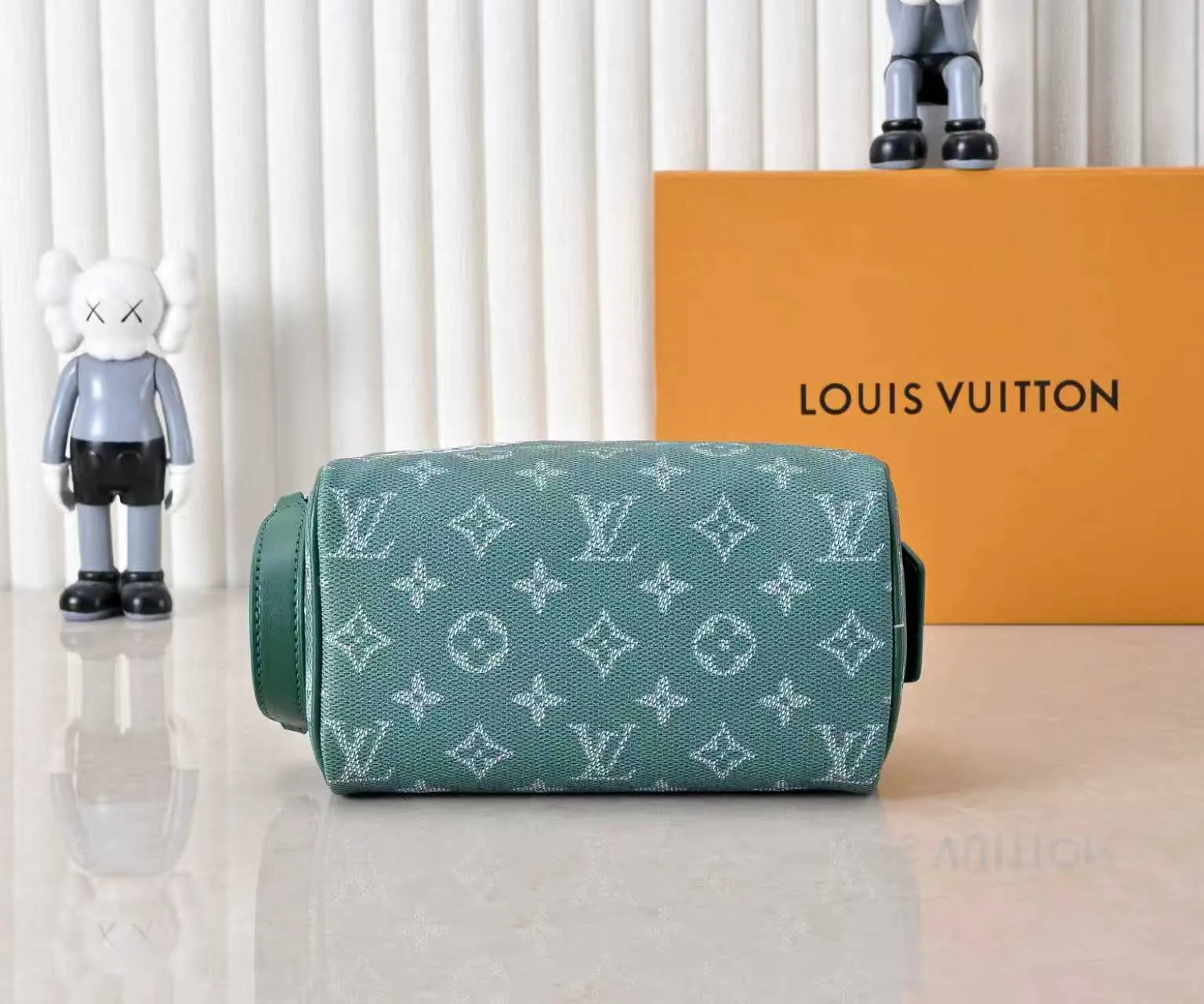 All categories Official website "Brand Women's Bags" Women's Bags 💙 LV 2026 new LV toiletry bag