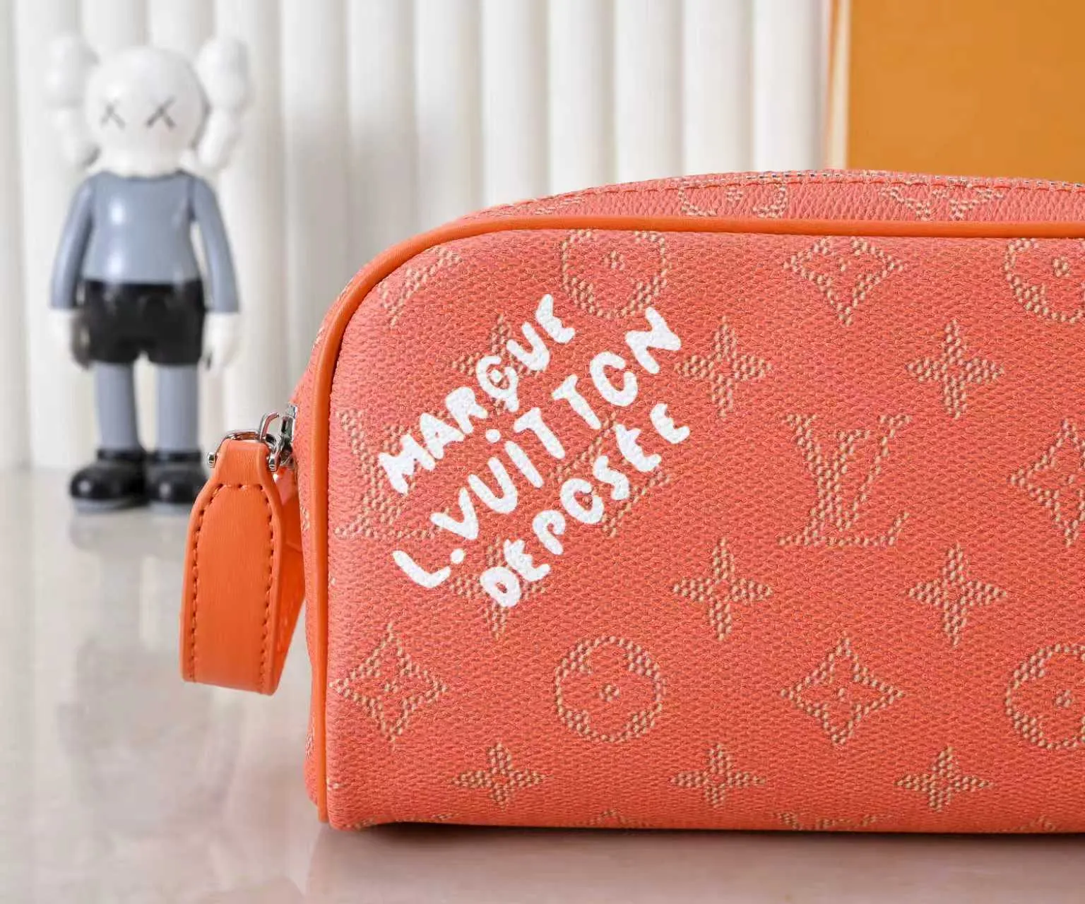 All categories Official website "Brand Women's Bags" Women's Bags 💙 LV 2026 new LV toiletry bag