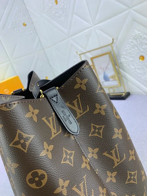 All Categories Official Website "Brand Women's Bags" Women's Bags 💙 LV 2024 New LV Crossbody Bag