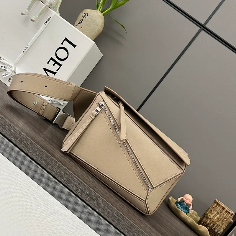 All categories 💚 Top version men’s bags 💚 Loewe 2026 new LOEWE waist bag