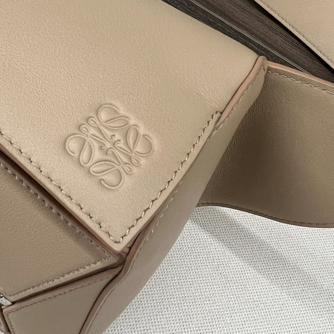 All categories 💚 Top version men’s bags 💚 Loewe 2026 new LOEWE waist bag