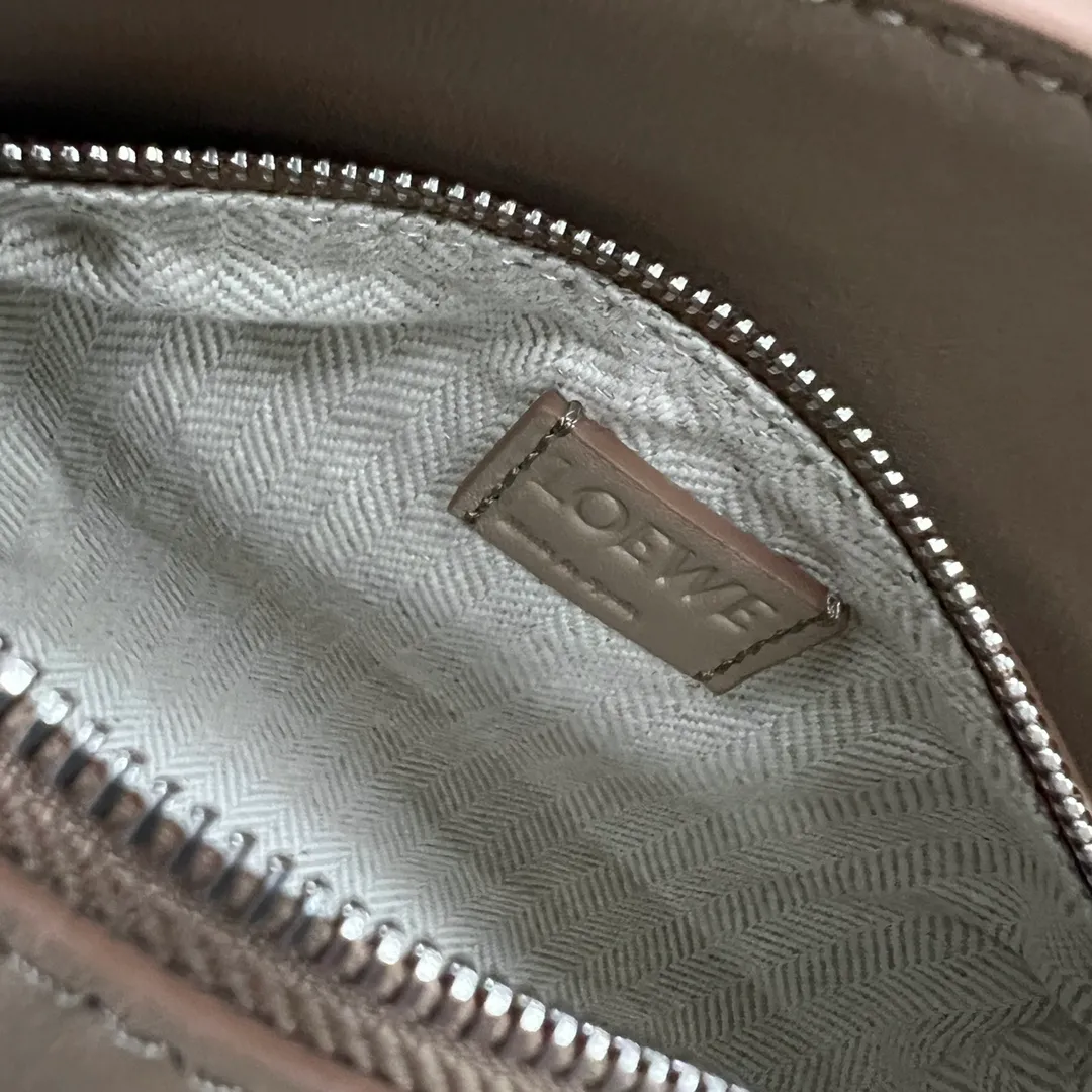 All categories 💚 Top version men’s bags 💚 Loewe 2026 new LOEWE waist bag