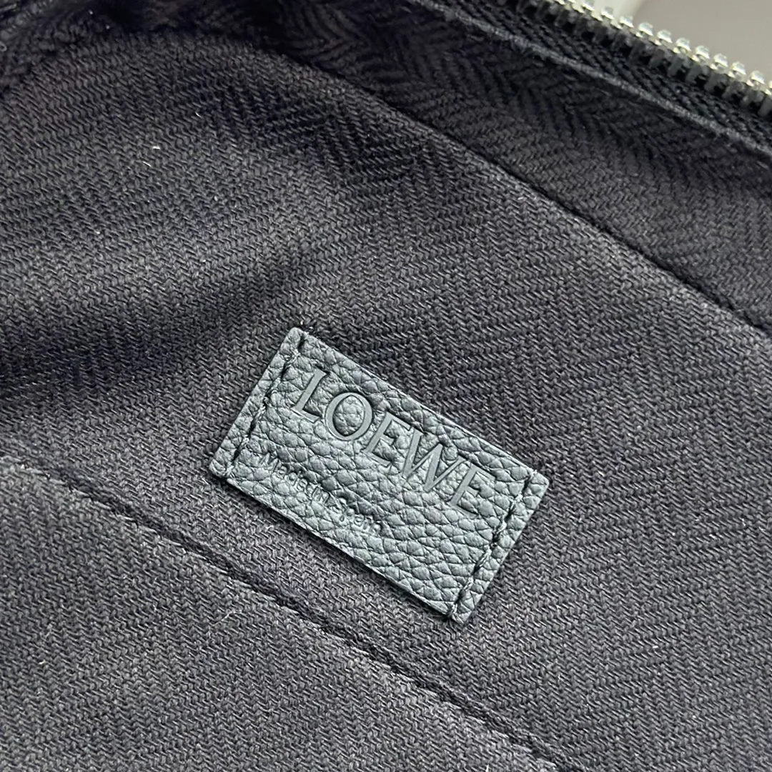 All Categories 💚 Top Version Men’s Bags 💚 Loewe 2026 Fashion LOEWE Genuine Leather Briefcase