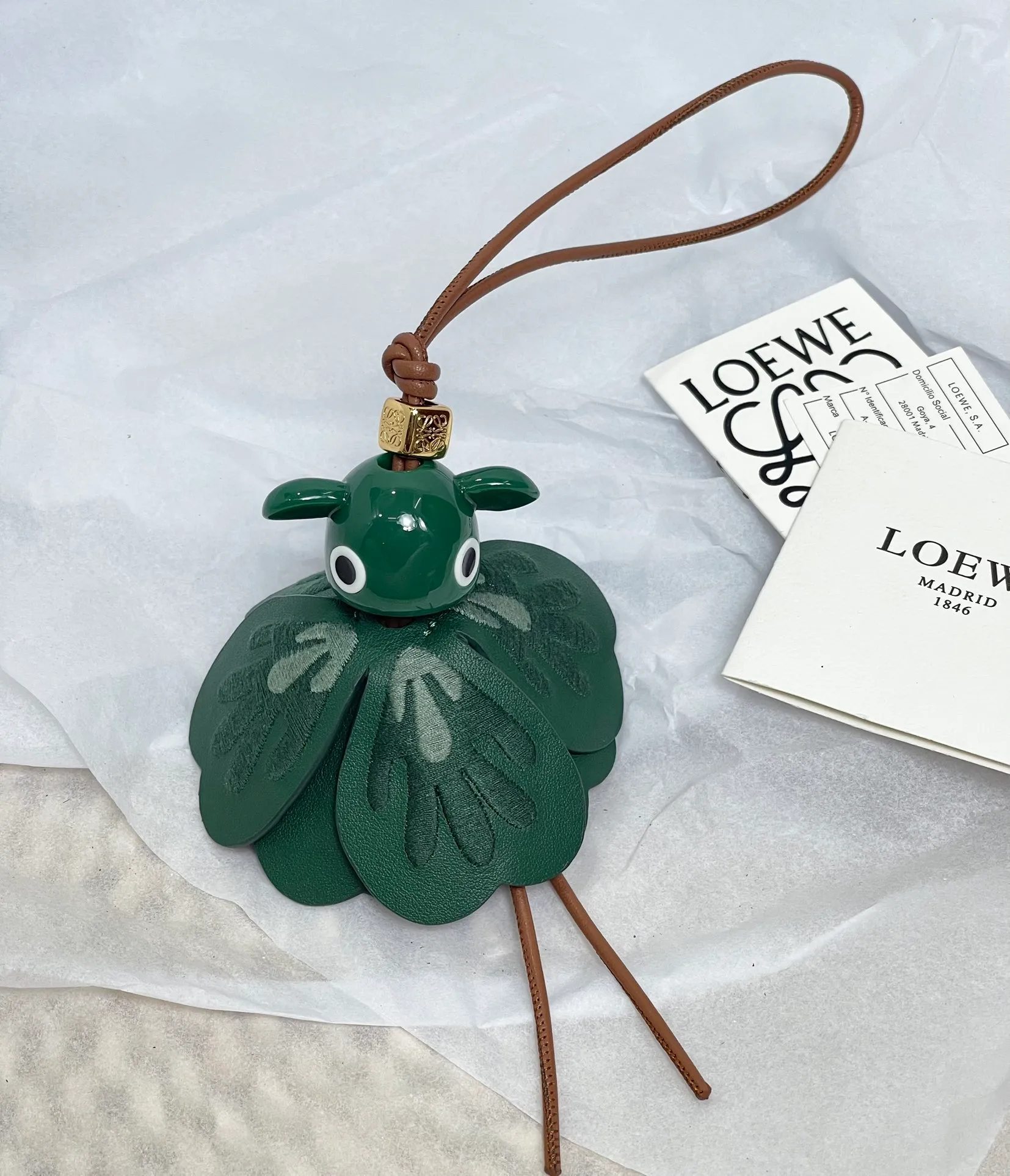 Puzzle 10th anniversary limited elf pendant! So cute! Each limited elf has its own name! Good little elves 🧚‍♀️ Every little baby is uniquely cute. I love it so much! (The dice🎲 are made of all steel, and each baby is a mold. The cost of the mold is very expensive. The price is based on quantity. Come if you like it!)