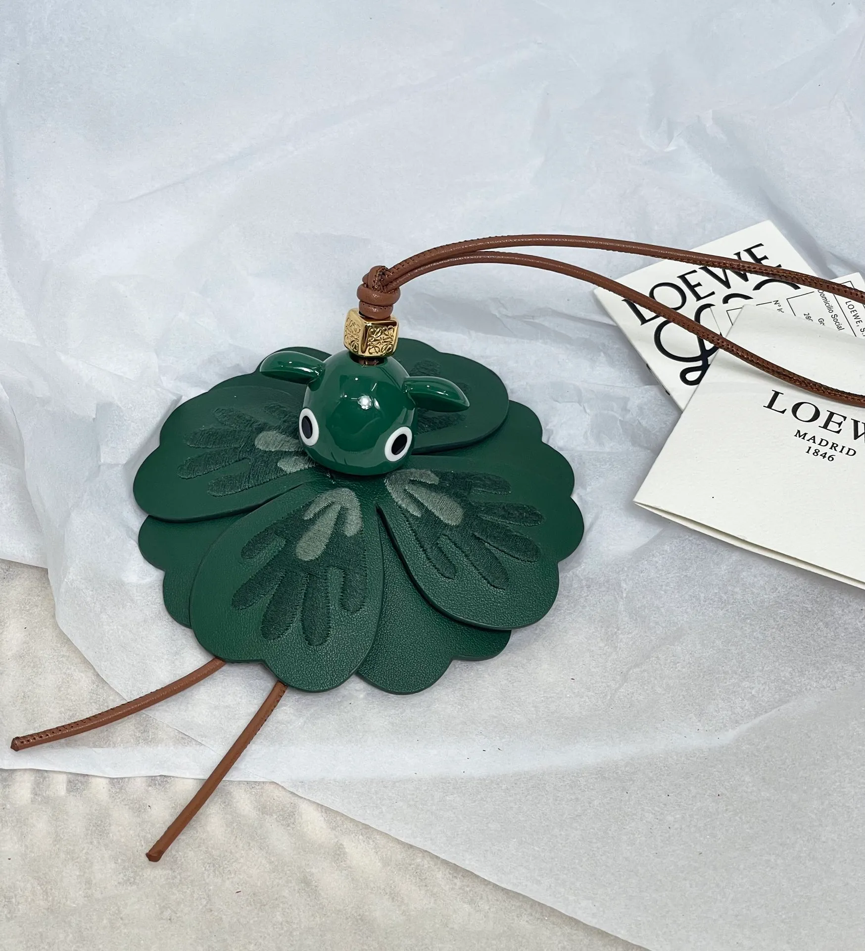 Puzzle 10th anniversary limited elf pendant! So cute! Each limited elf has its own name! Good little elves 🧚‍♀️ Every little baby is uniquely cute. I love it so much! (The dice🎲 are made of all steel, and each baby is a mold. The cost of the mold is very expensive. The price is based on quantity. Come if you like it!)