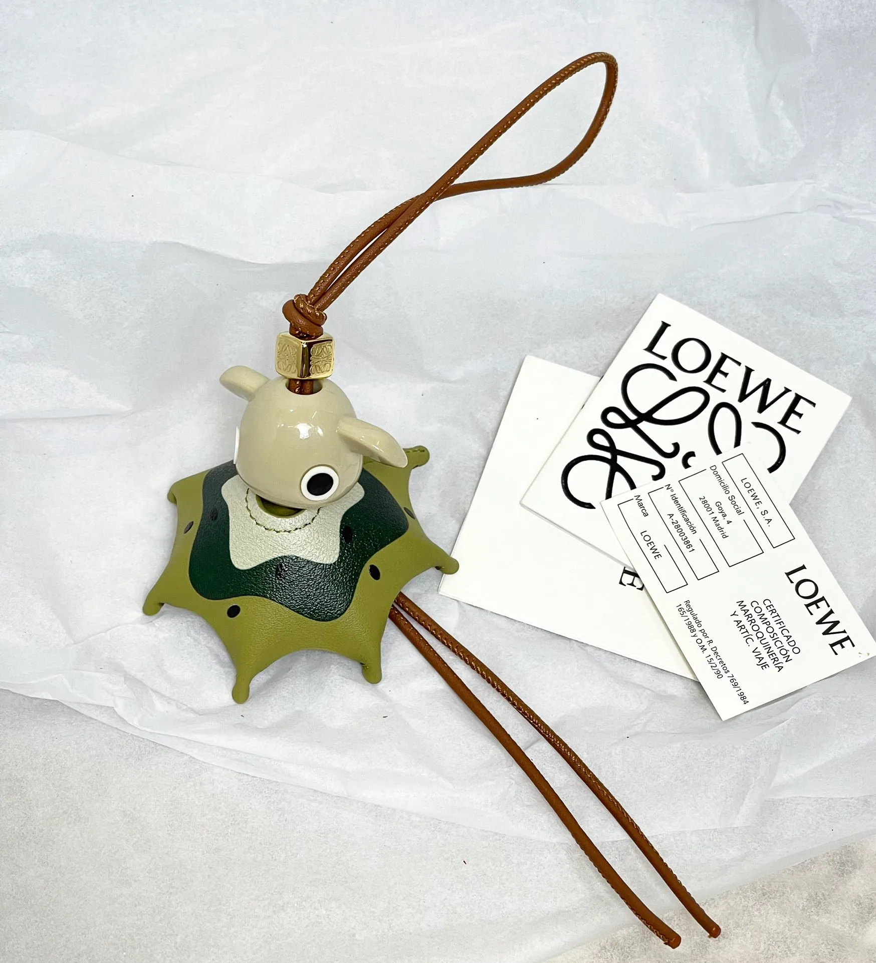 Puzzle 10th anniversary limited elf pendant! So cute! Each limited elf has its own name! Archie elf 🧚‍♀️ Every baby is unique and cute. I love it so much! (The dice🎲 are made of all steel, and each baby is a mold. The cost of the mold is very expensive. The price is based on quantity. Come if you like it!)
