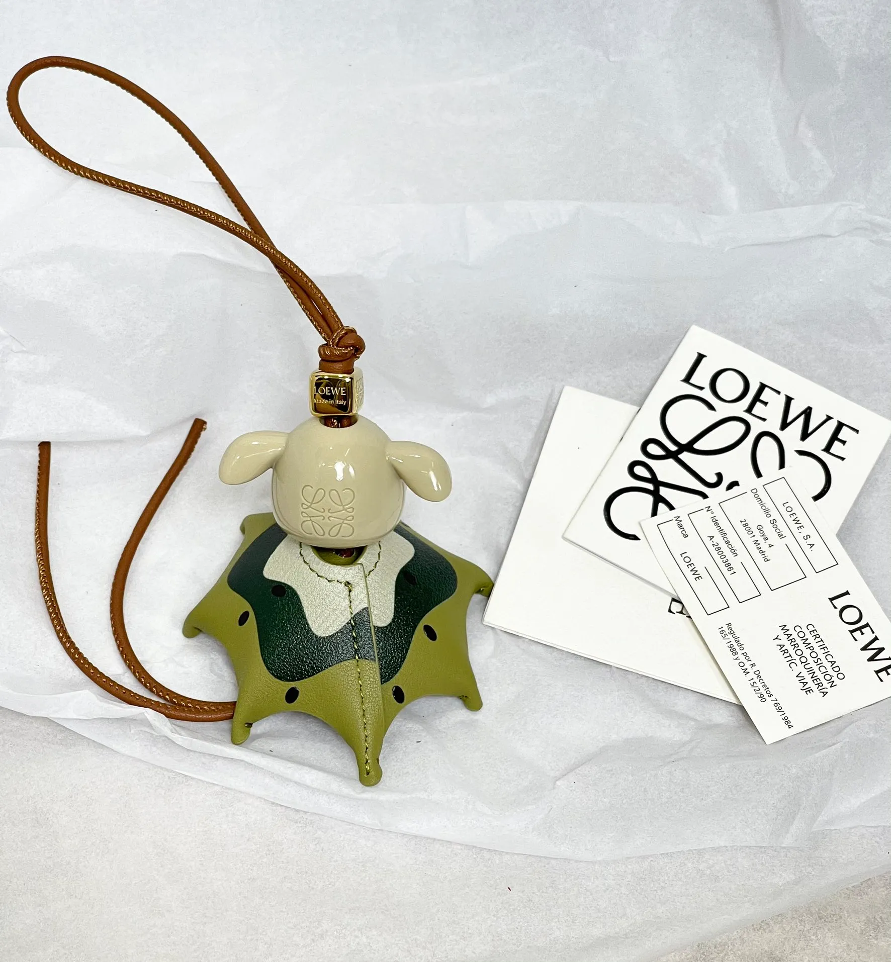 Puzzle 10th anniversary limited elf pendant! So cute! Each limited elf has its own name! Archie elf 🧚‍♀️ Every baby is unique and cute. I love it so much! (The dice🎲 are made of all steel, and each baby is a mold. The cost of the mold is very expensive. The price is based on quantity. Come if you like it!)