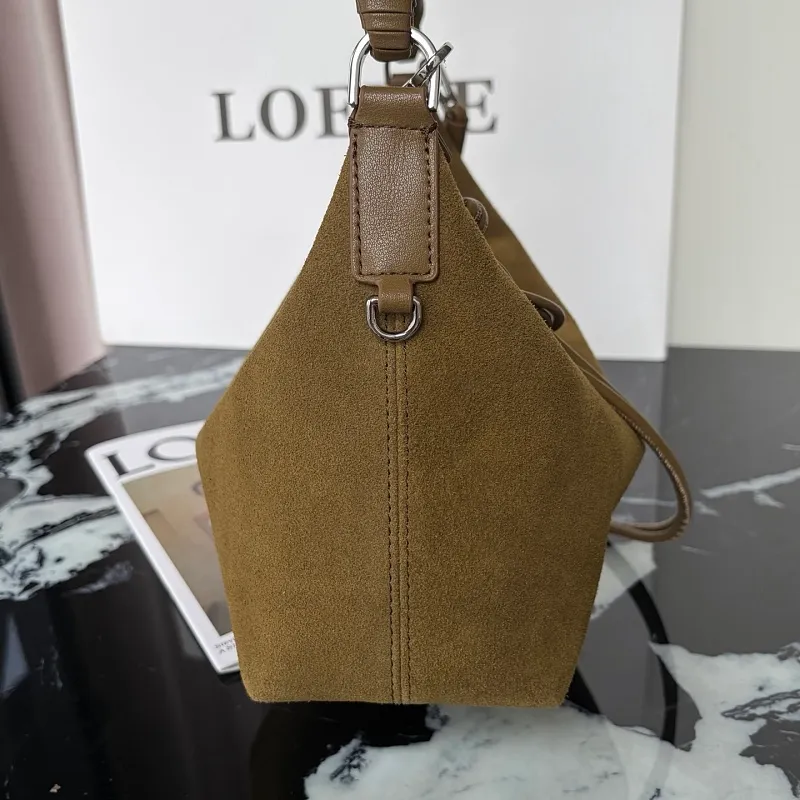 All categories Official website "Brand Women's Bags" Women's Bags 💙 Loewe 2026 new LOEWE armpit shoulder bag