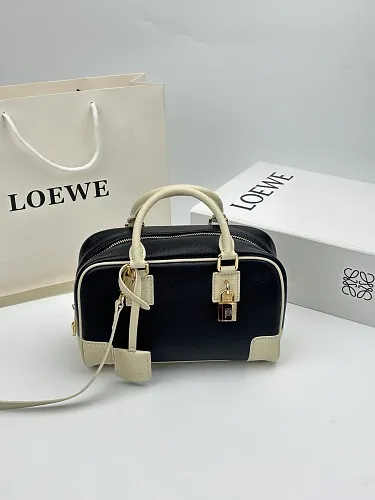 All categories Official website "Brand Women's Bags" Women's Bags 💙 Loewe 2026 new LOEWE crossbody bag