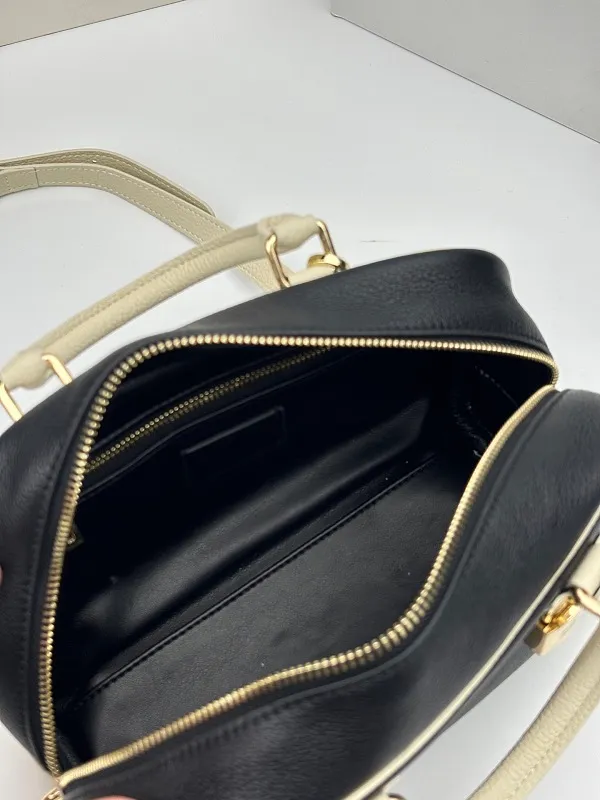 All categories Official website "Brand Women's Bags" Women's Bags 💙 Loewe 2026 new LOEWE crossbody bag