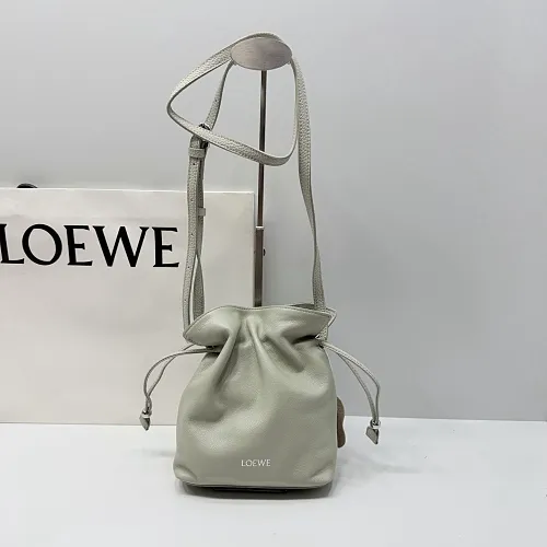 All categories Official website "Brand Women's Bags" Women's Bags 💙 Loewe 2026 new LOEWE crossbody bag