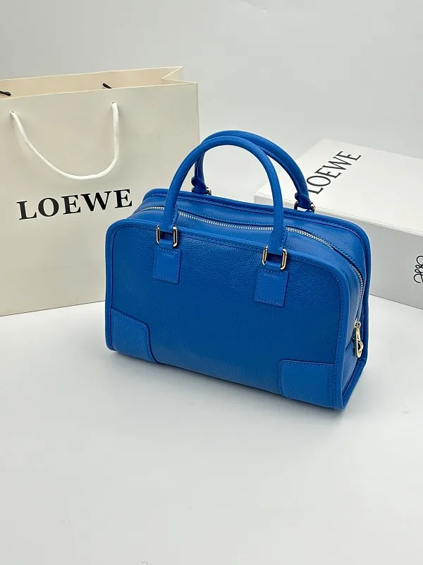All categories Official website "Brand Women's Bags" Women's Bags 💙 Loewe 2026 new LOEWE crossbody bag